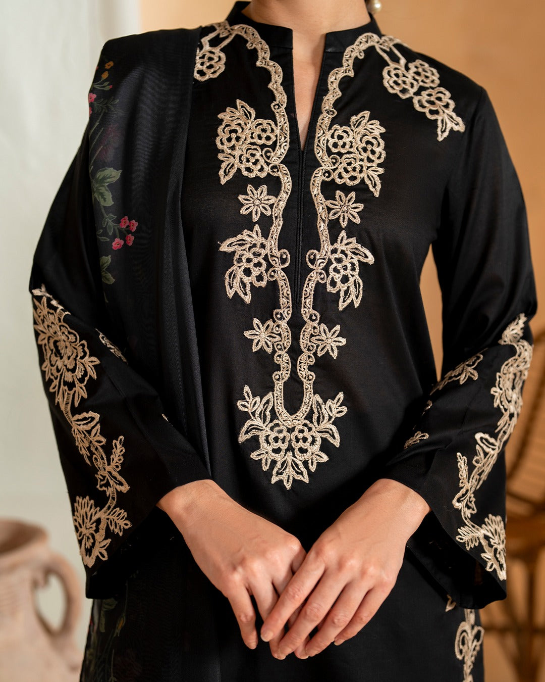 HUSN E RAAT 3PCS