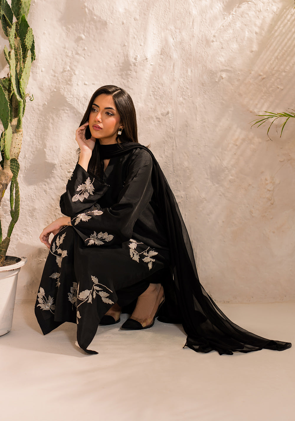 Black Petal 3pcs